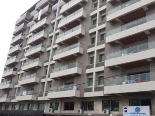 Abidjan Marcory-zone4 vente haut gamme immeuble r+ 7.