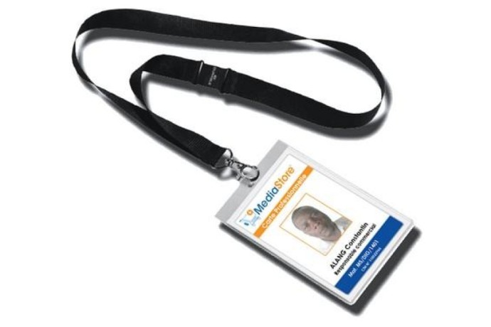 carte-badges-professionnel-pvc-plastique-big-3
