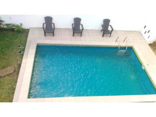 Villa duplex 5pieces meublée+piscine à louer 2plateaux vallon