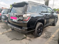 toyota-4runner-limited-2019-small-1