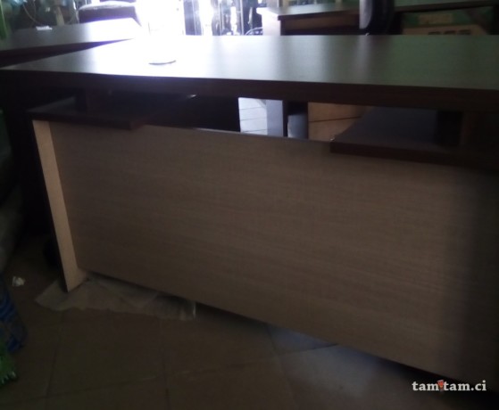 table-bureau-confortablelongeur1m40-largeur70hauteur76-big-0